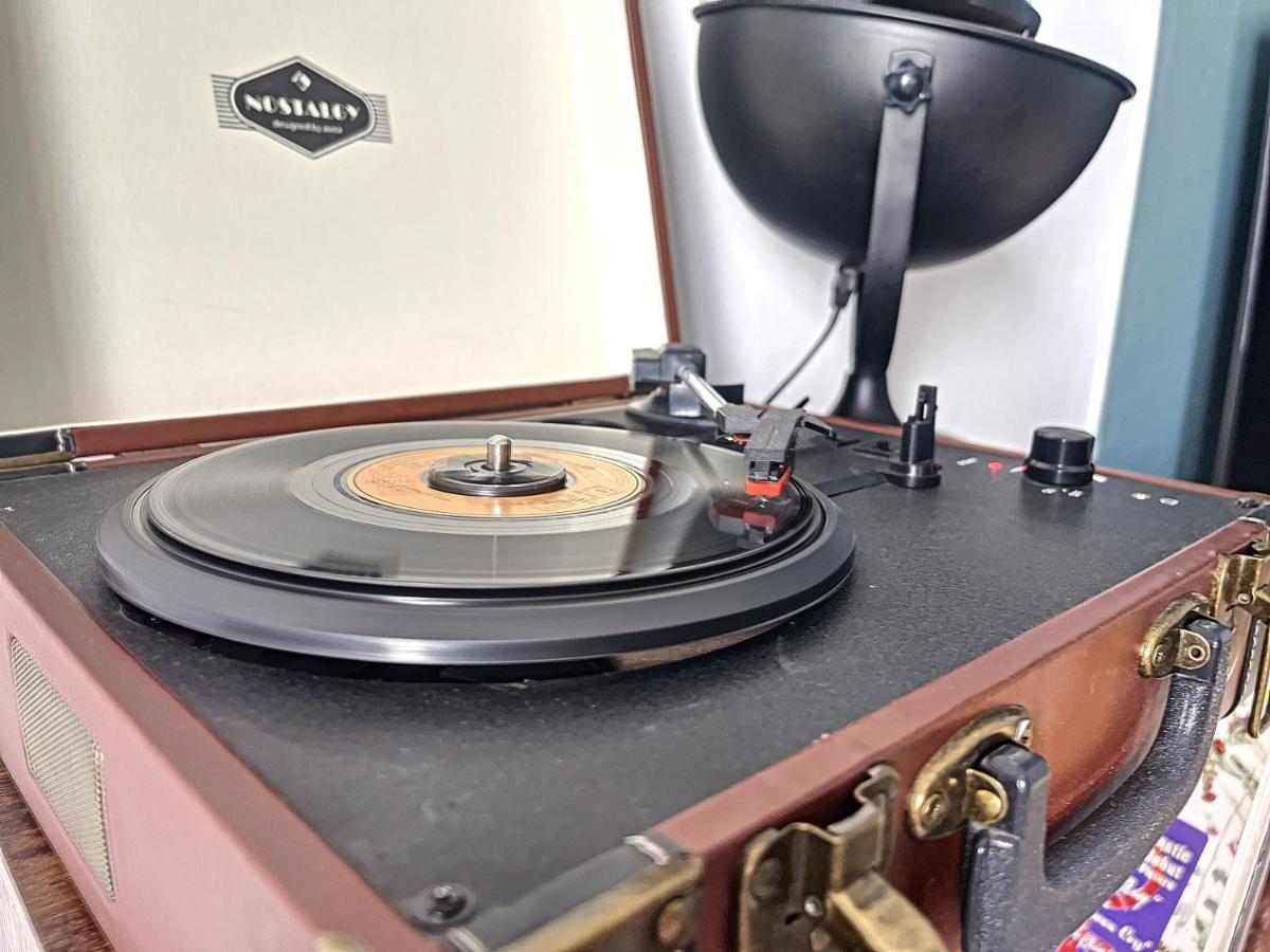 Maison De Ville - Paris En 15 Mn ! - 4 Pers- 1 Bebe - Vintage & Music ! Groslay Bagian luar foto
