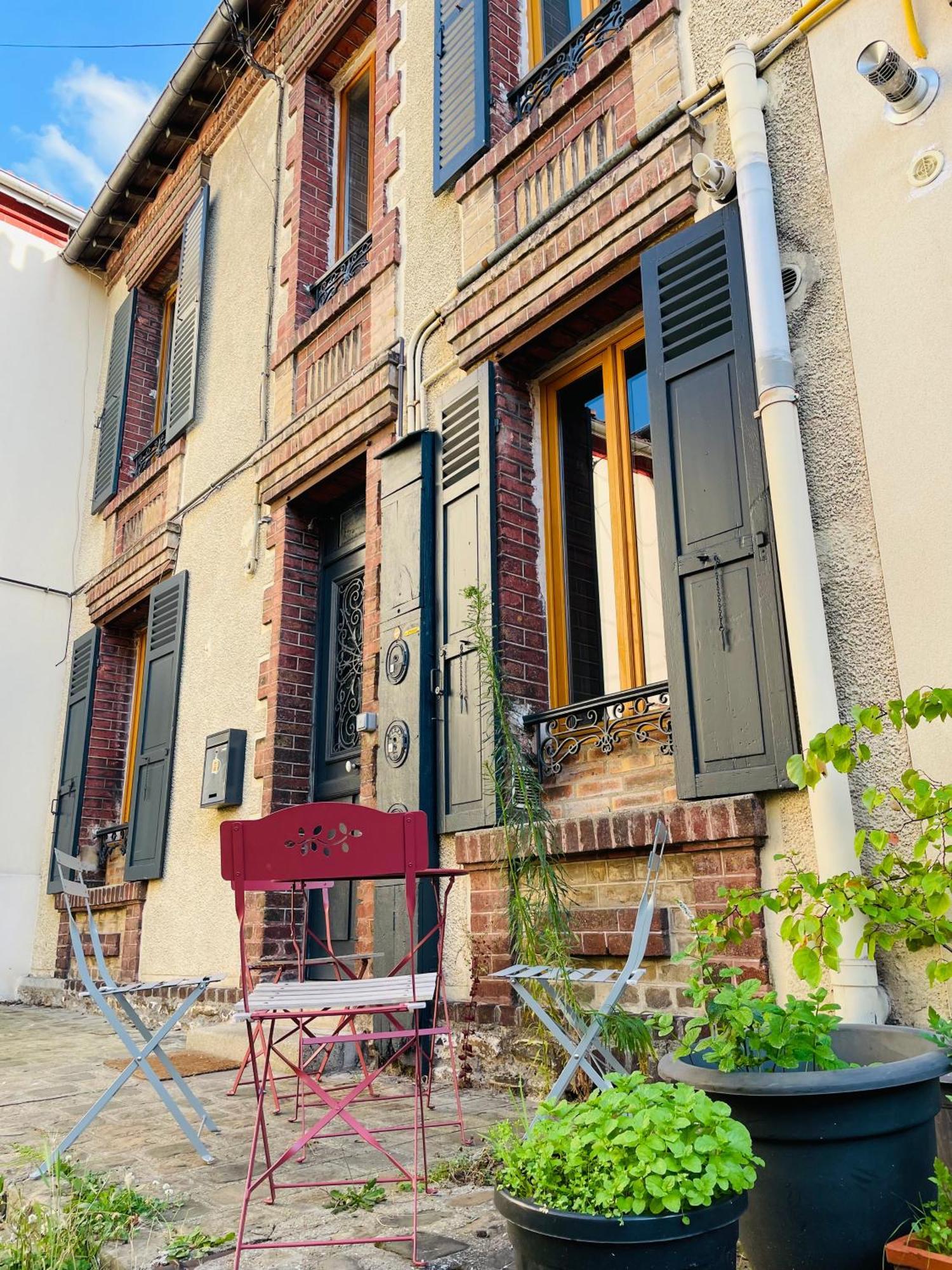 Maison De Ville - Paris En 15 Mn ! - 4 Pers- 1 Bebe - Vintage & Music ! Groslay Bagian luar foto